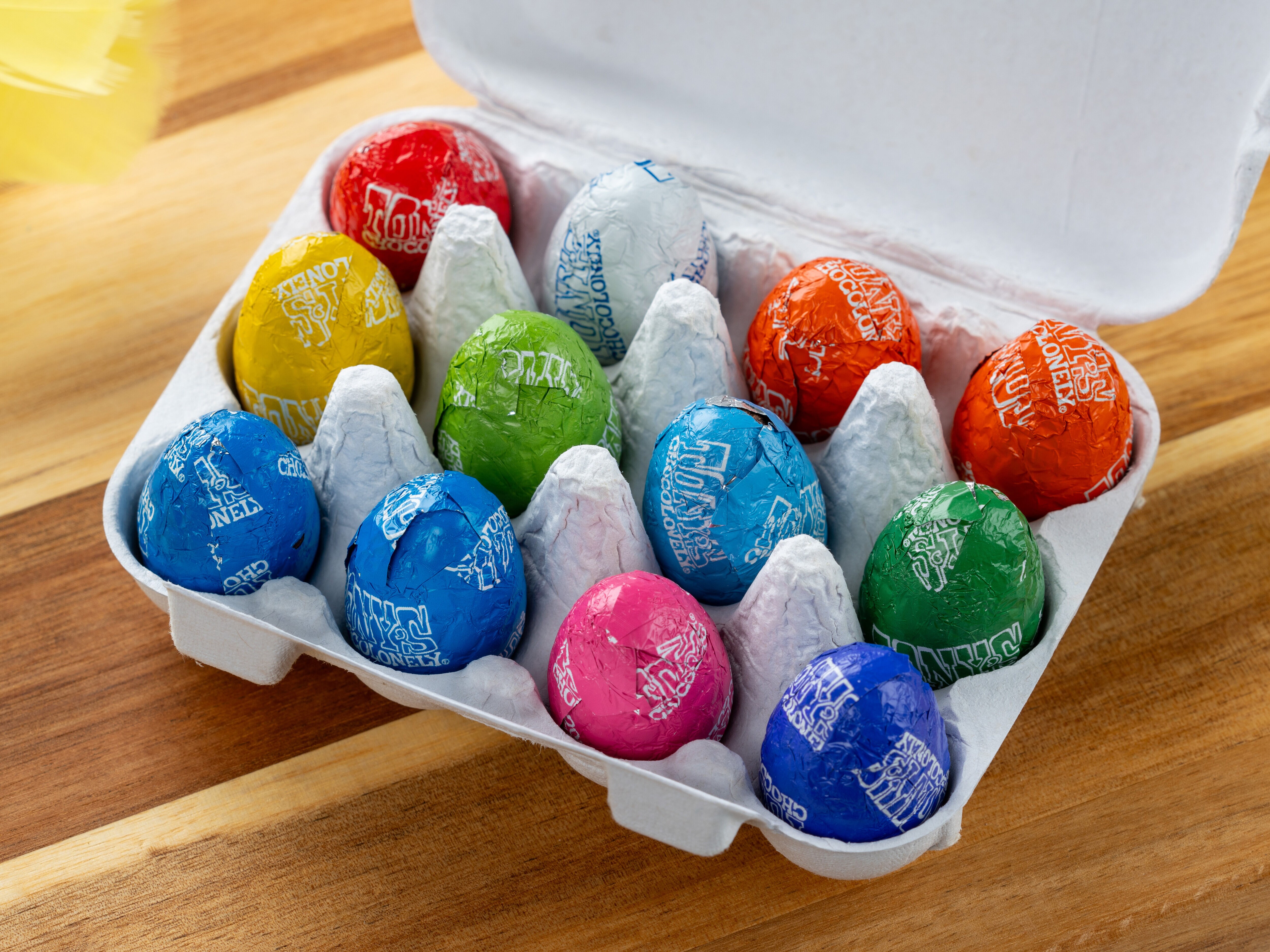 Tony's Chocolonely sjokoladeegg 12-pakning