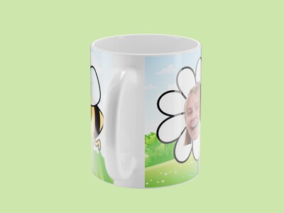 Personalisierte Tasse - Blumen & Bienen