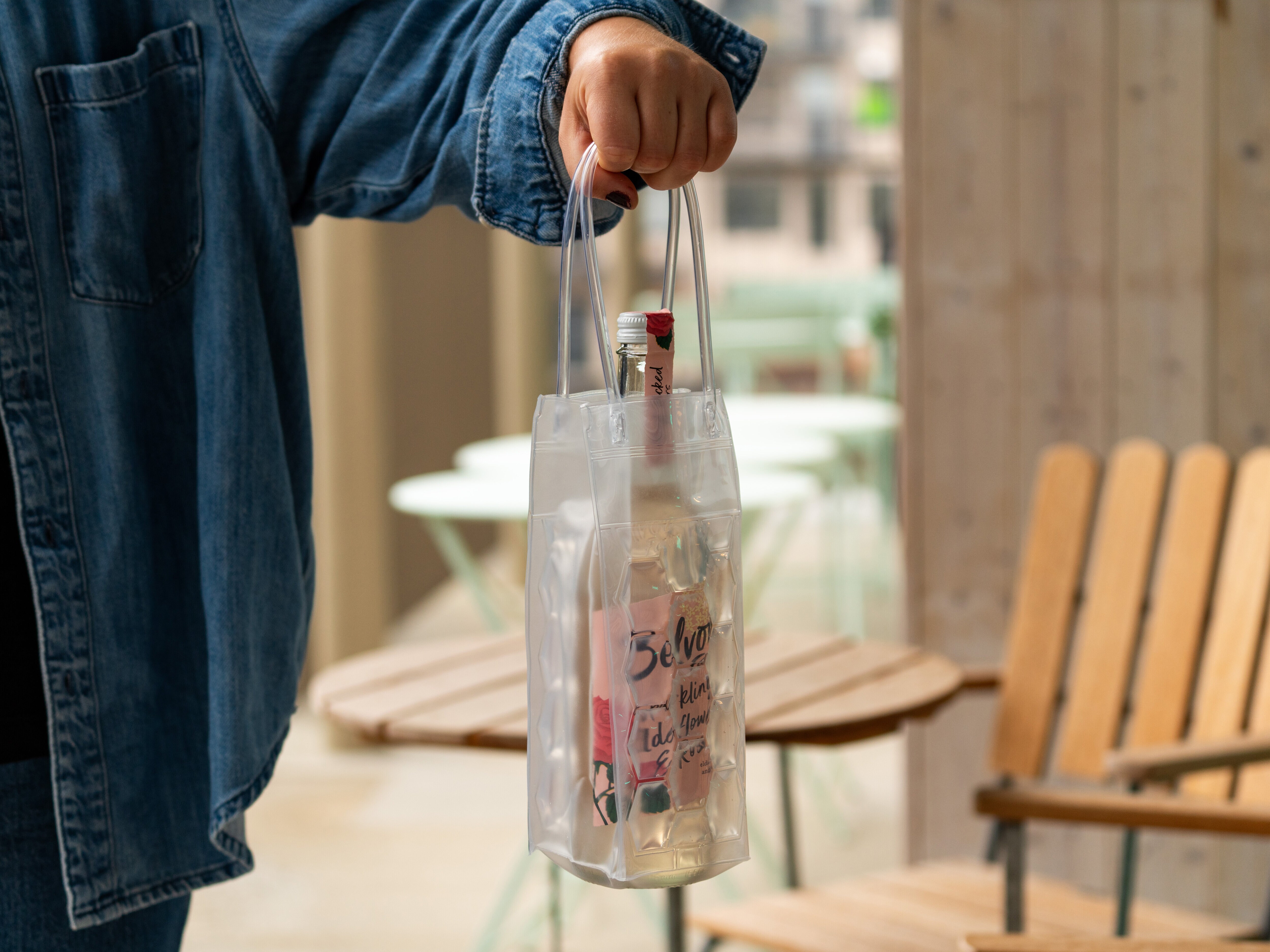 Pullojäähdytin Kahvoilla