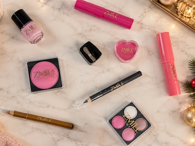 Make-up Julekalender Cube - Zmile Cosmetics