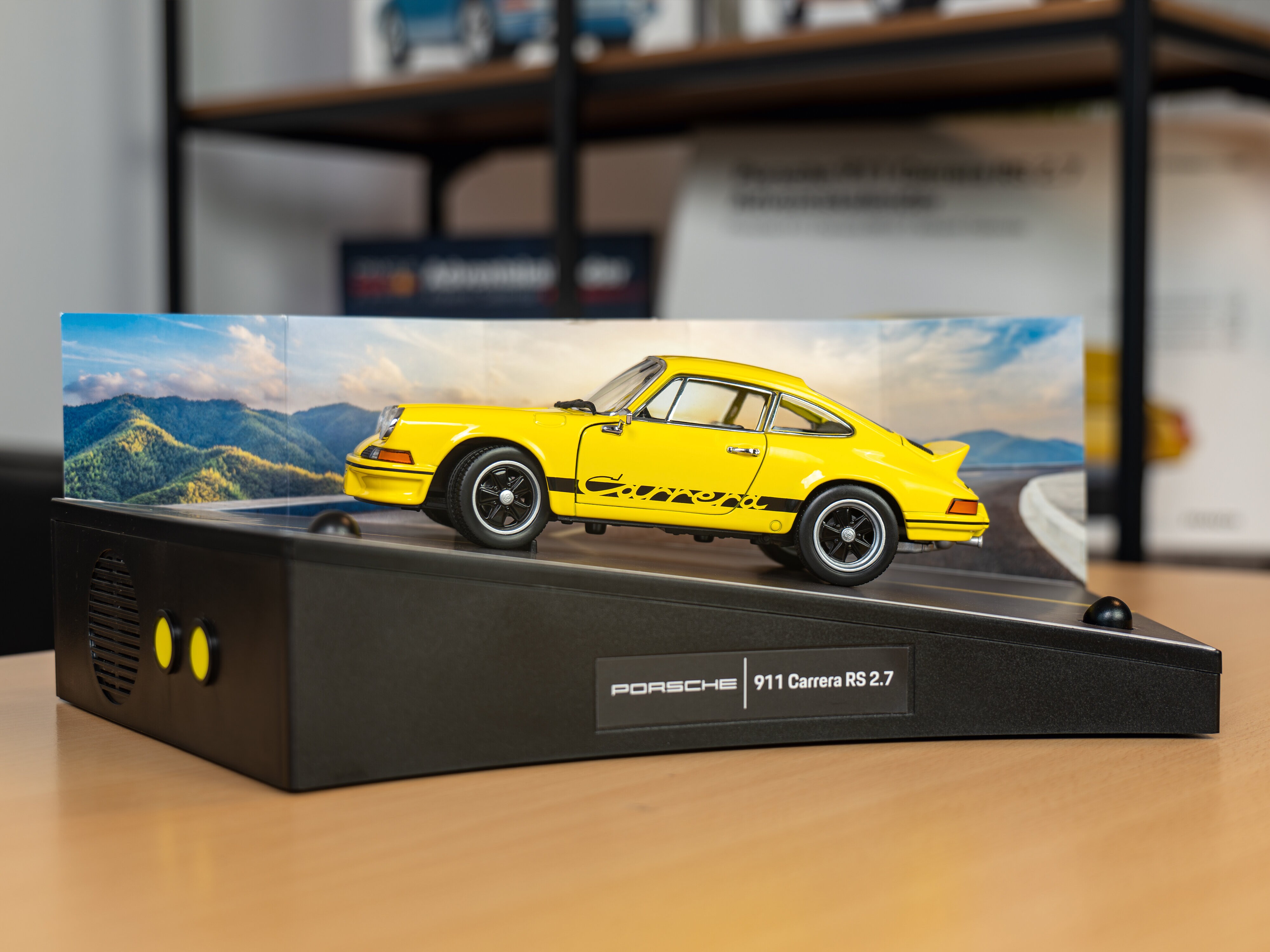 Porsche 911 Carrera RS 2.7 Joulukalenteri