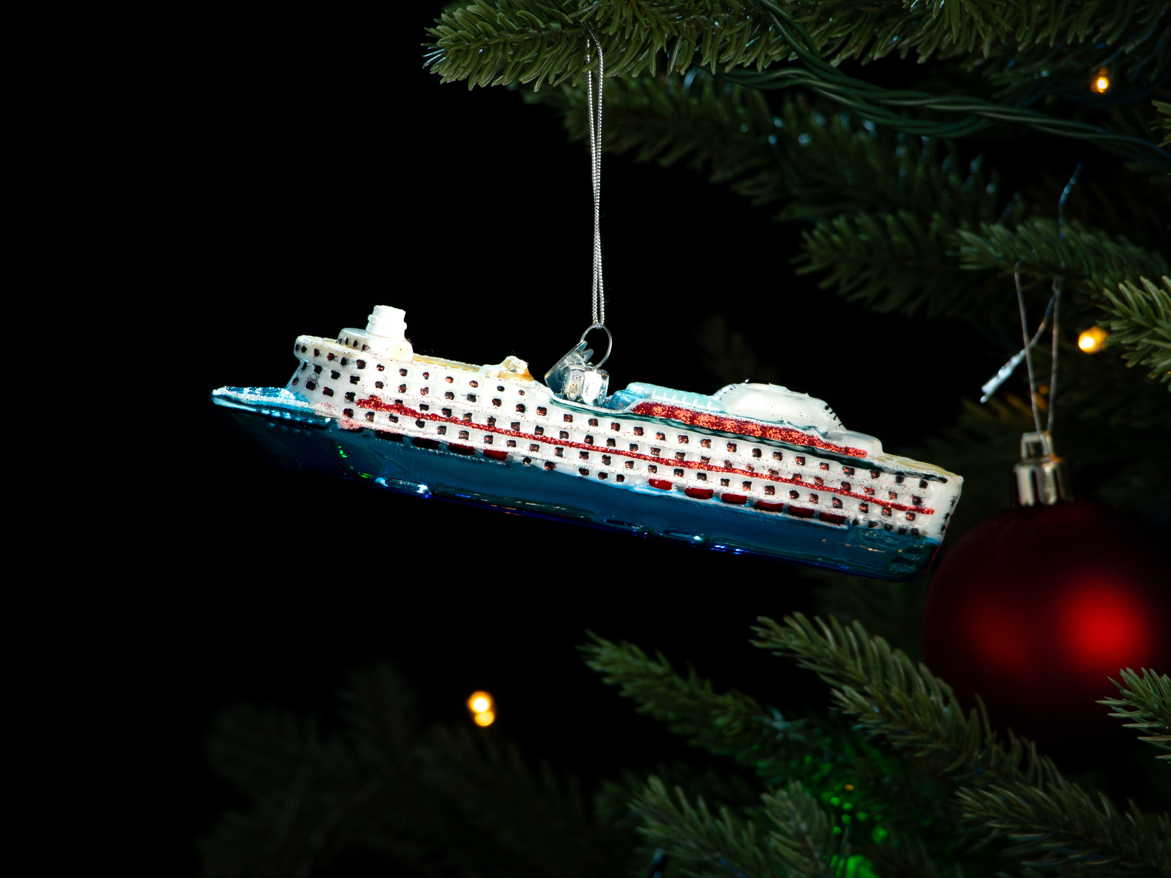 Joulukuusenkoriste Risteilyalus