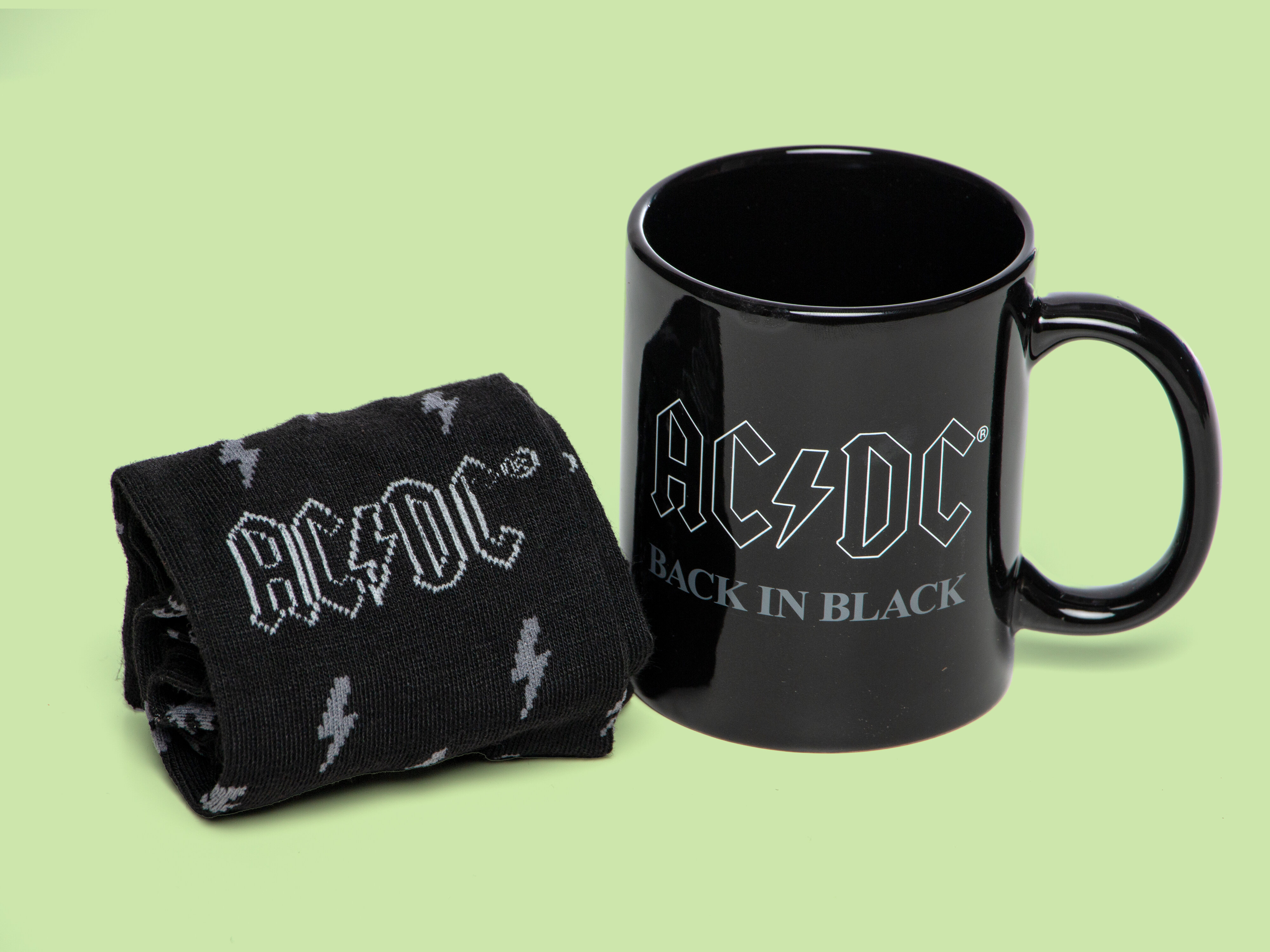 AC/DC Mugg & Strumpor Presentset