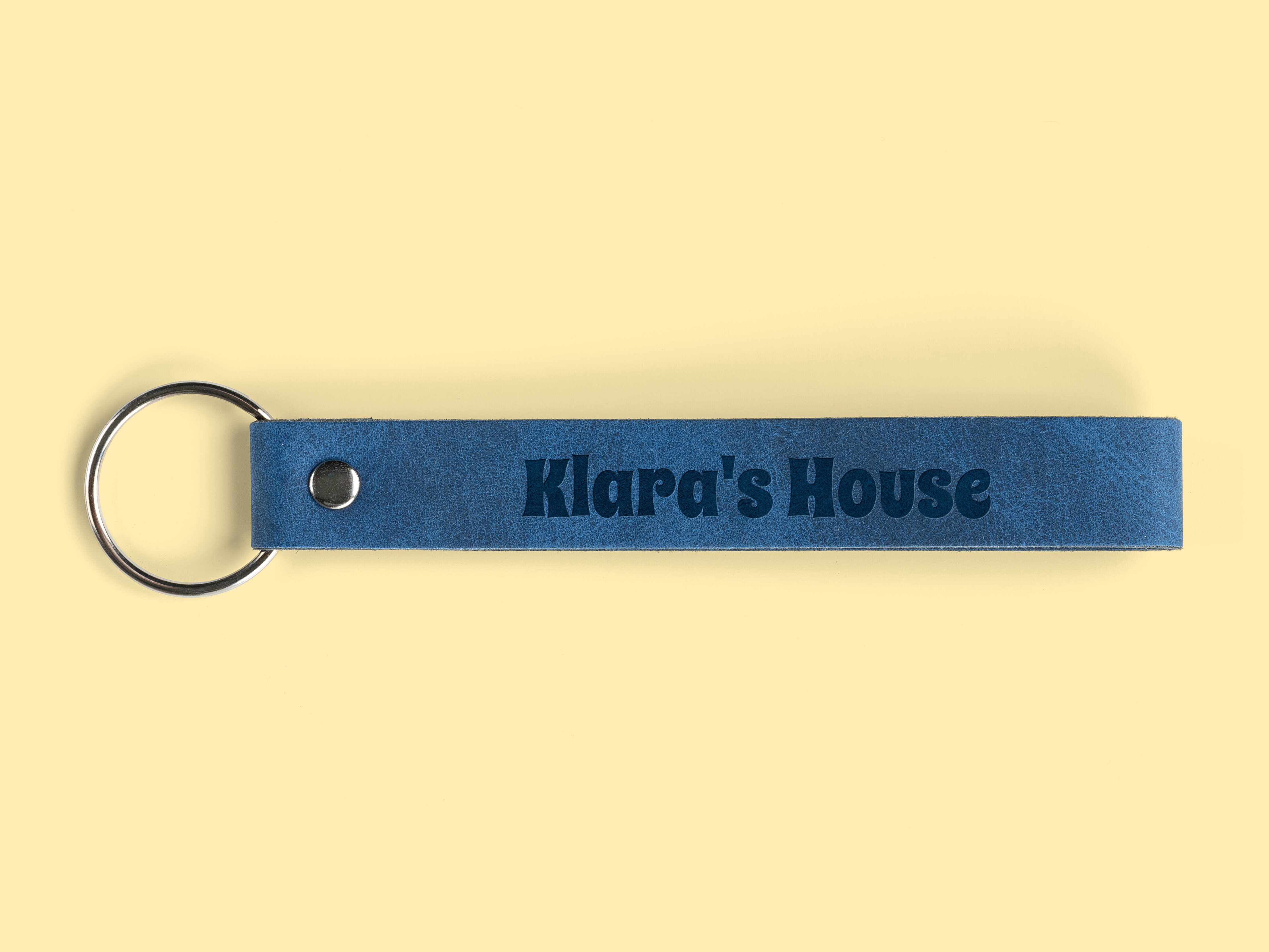 Personlig Nøglering i Kunstlæder med Tekst