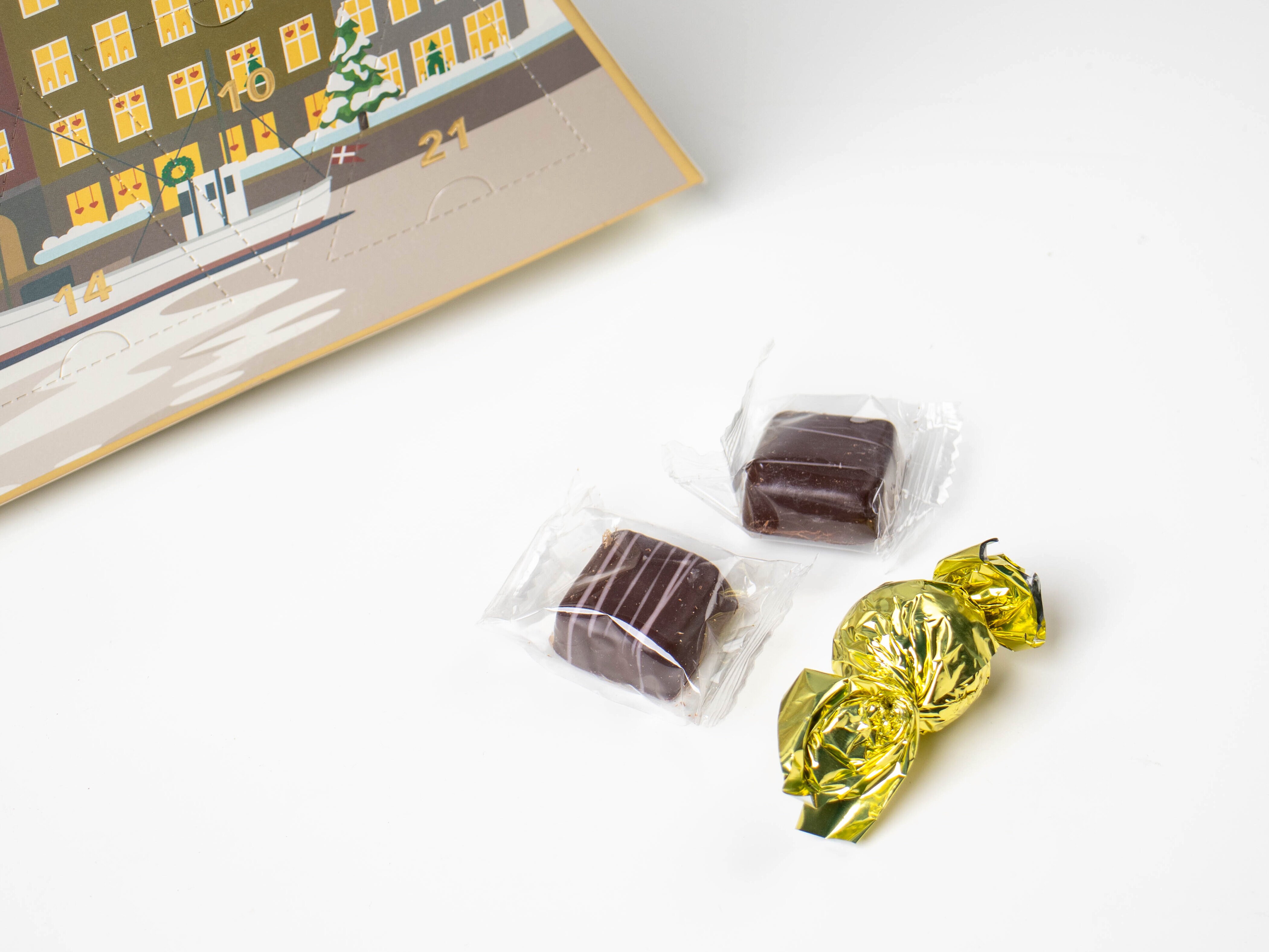 Cocoture Suklaakalenteri - Valkoinen