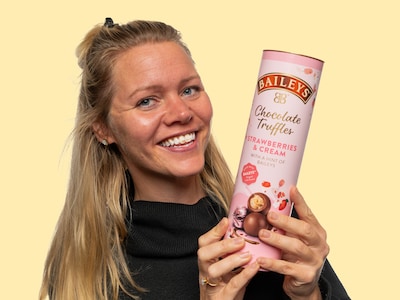 Baileys Strawberry & Cream Chokoladetrøfler i Tube