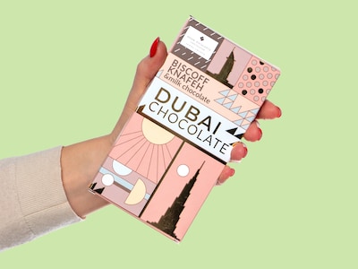 Dubai Choklad Biscoff, Knafeh & Milk Chocolate