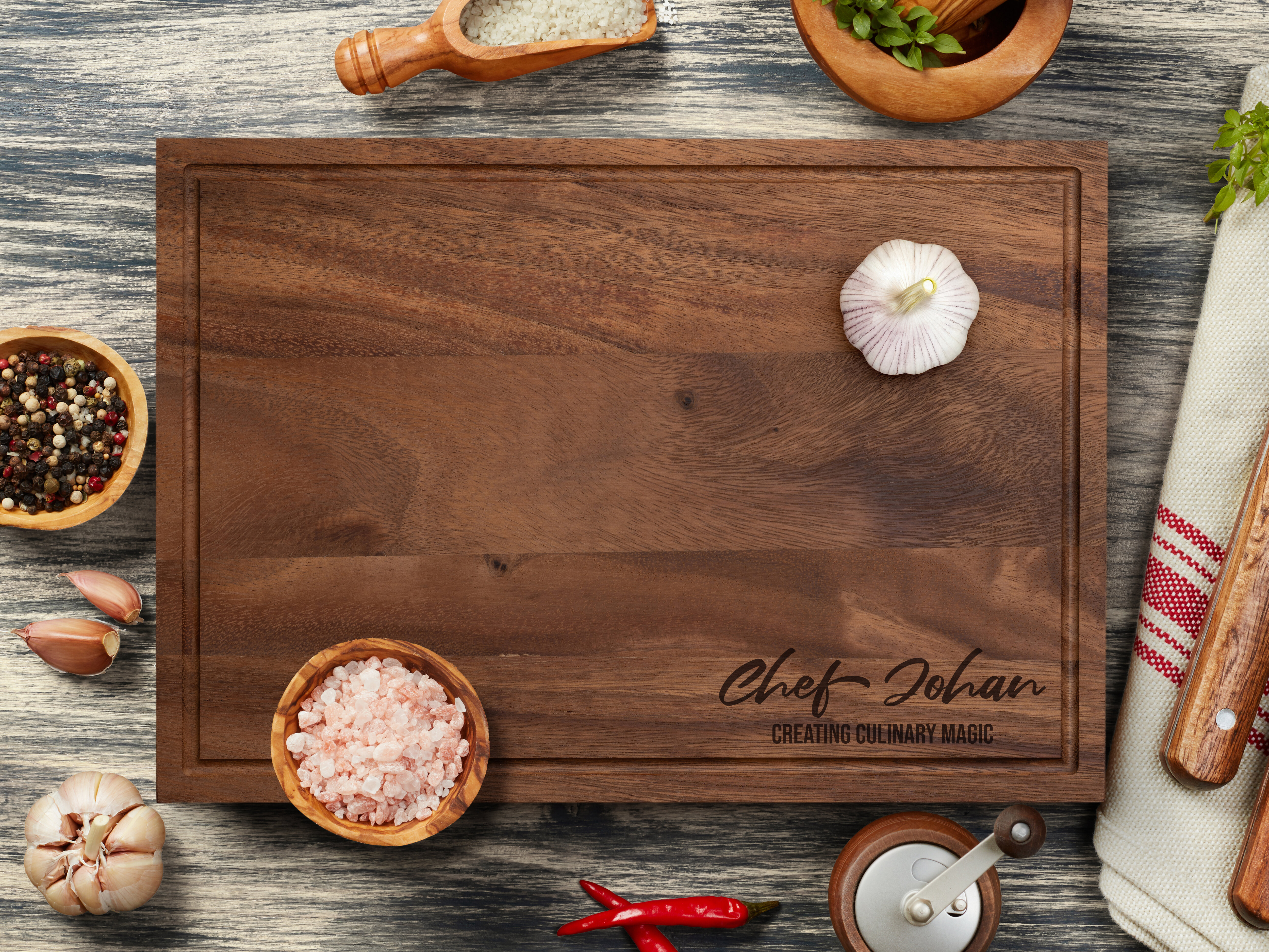 Personalisiertes Schneidebrett mit Text