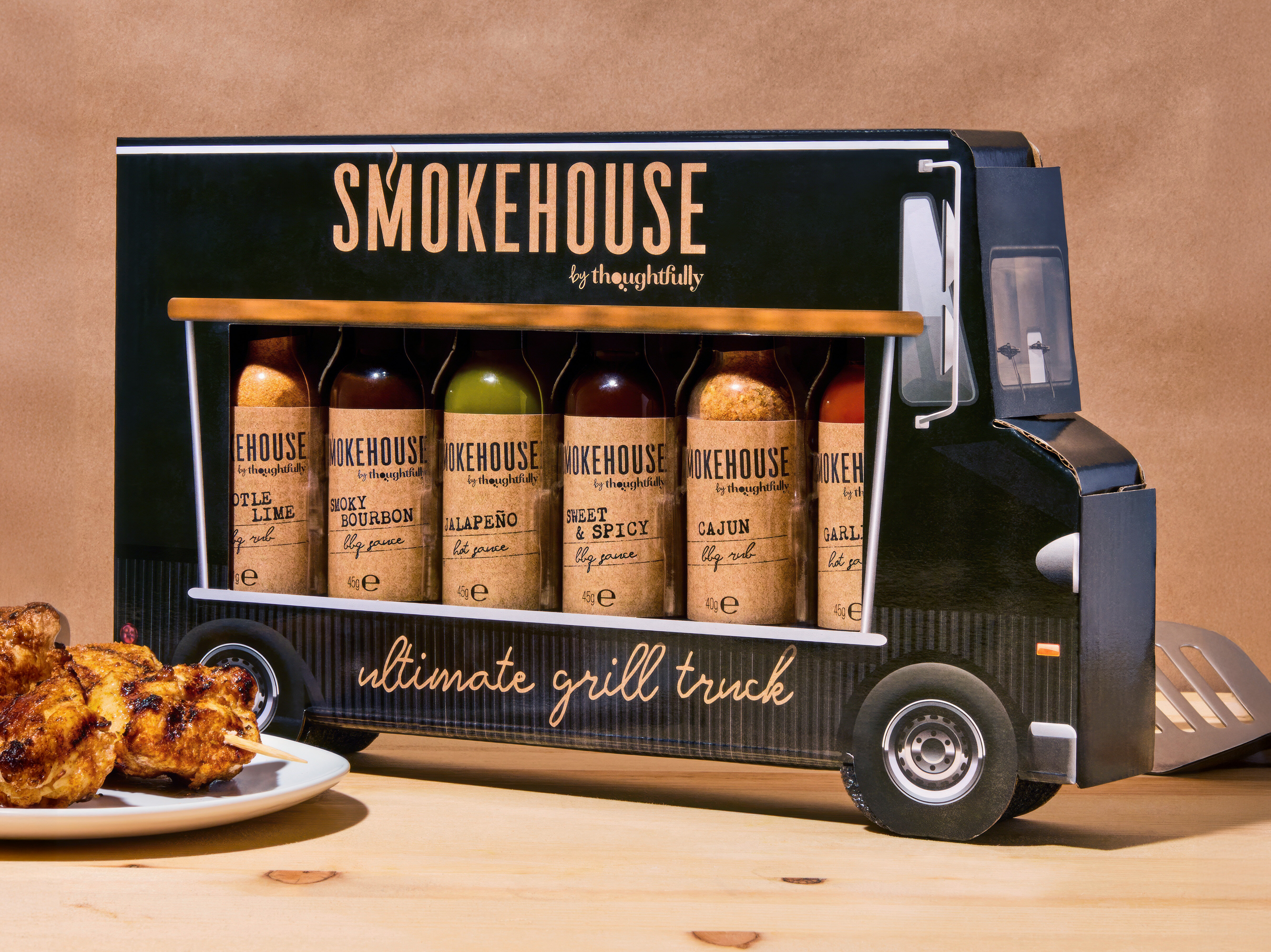 Geschenkbox Grill Truck mit Grillgewürzen & scharfen Soßen – Thoughtfully