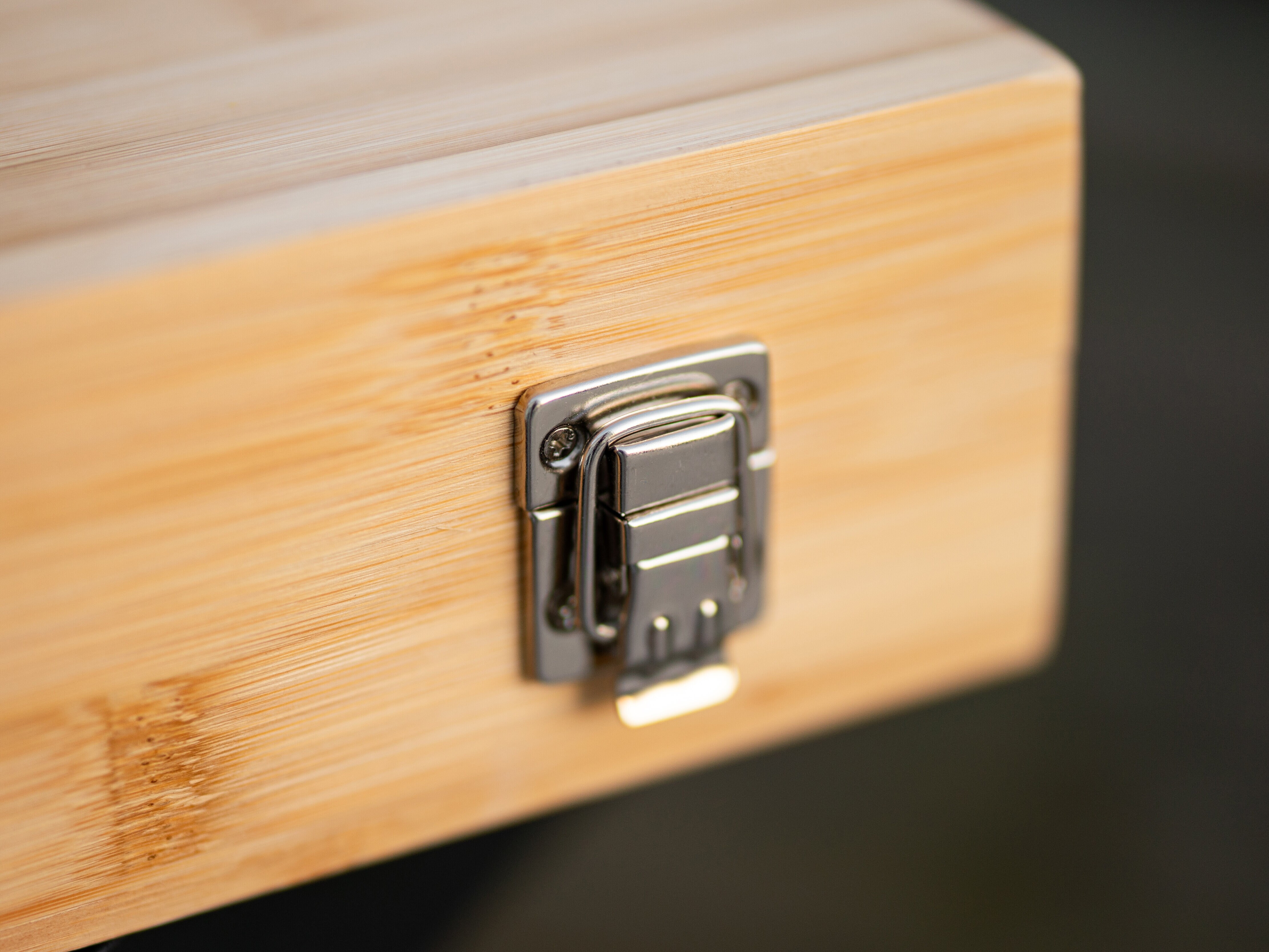 Grillverktyg i Trälåda med Gravyr - 5 Delar