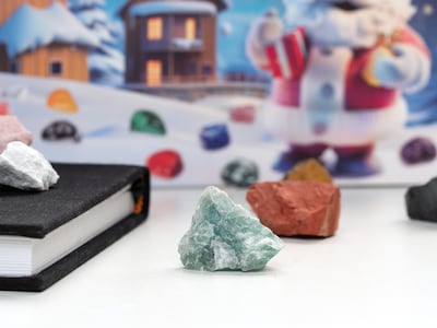 Julekalender med Rå Krystaller