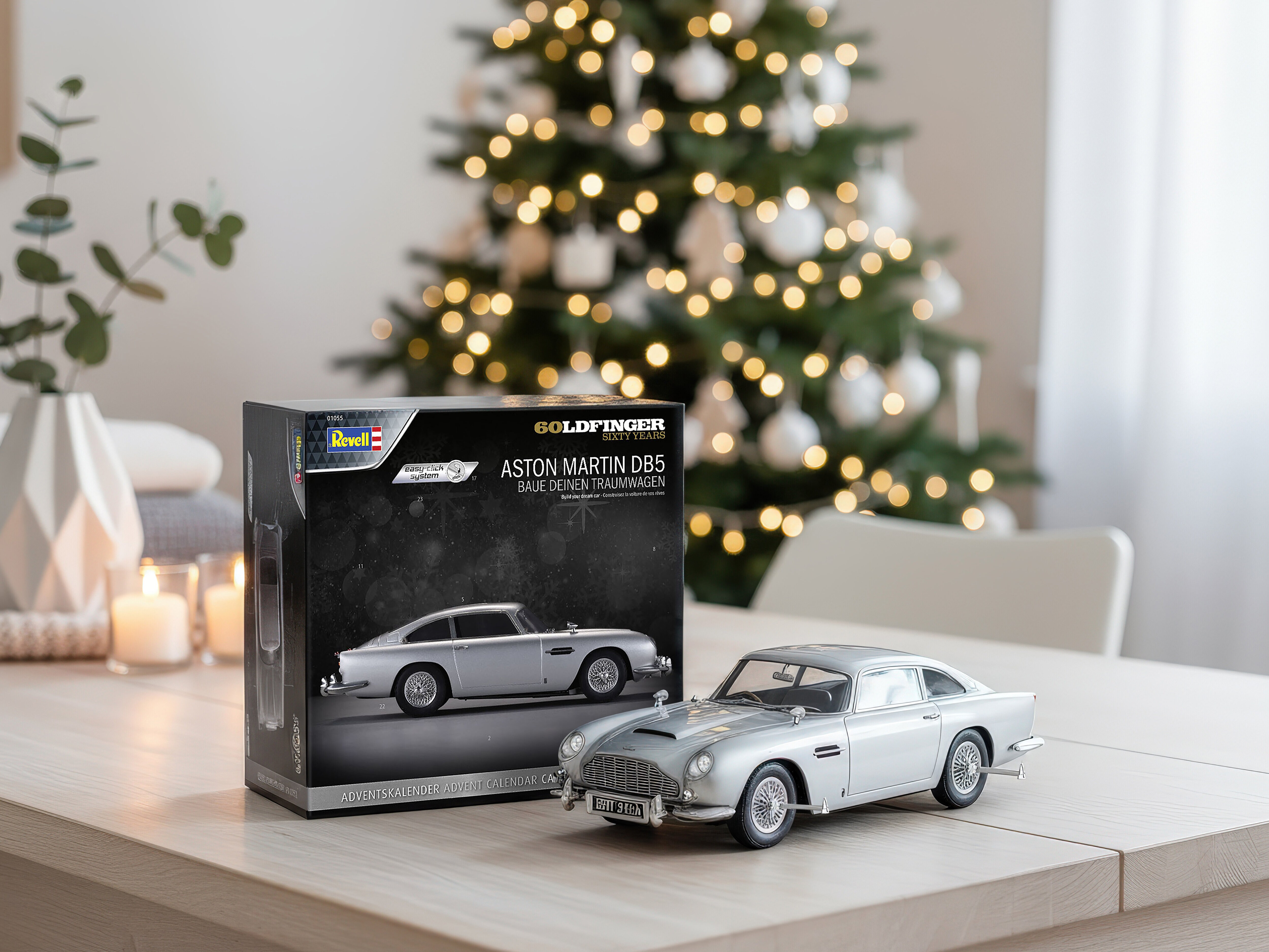 James Bond Aston Martin DB5 Adventskalender
