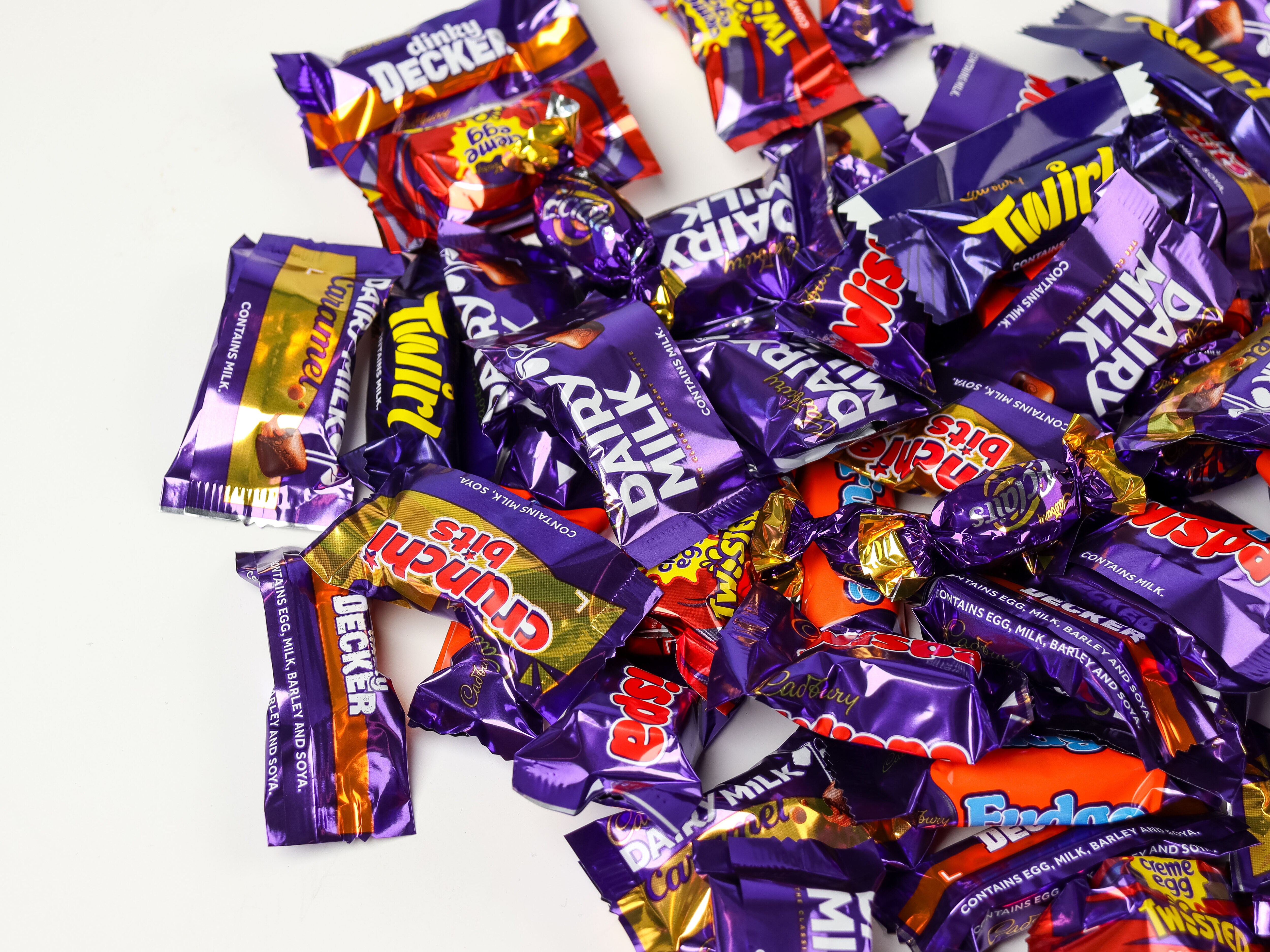 Cadbury Heroes i Plåtburk