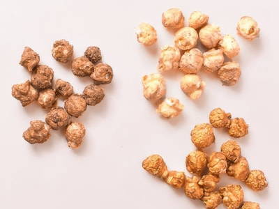 A very merry popcorn selection gaveeske - Joe & Seph’s