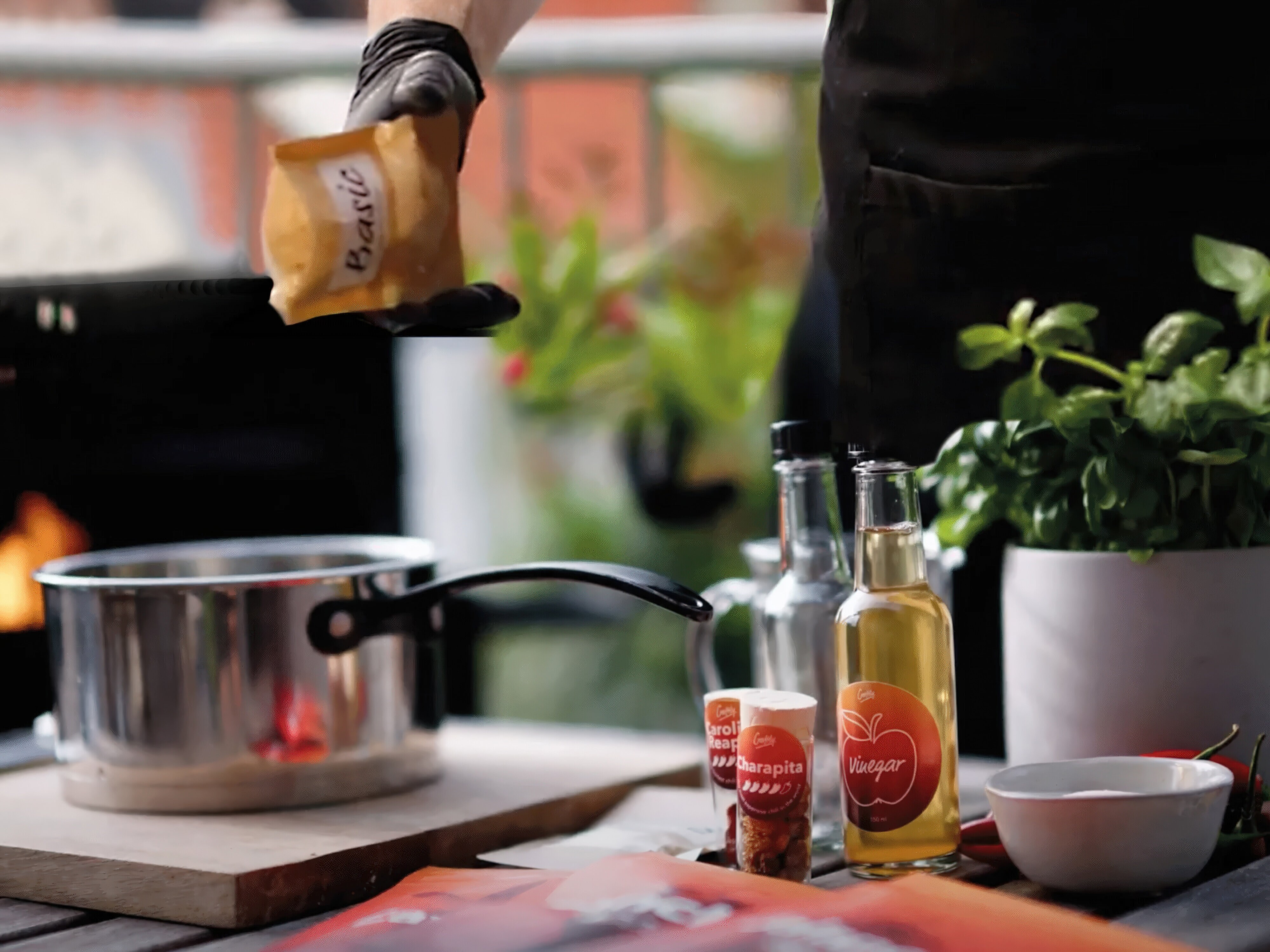 Do Your Hot Sauce Presentlåda