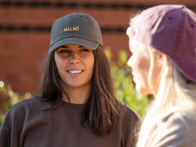 Keps med Brodyr - Egen Text