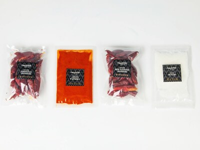 DIY Whiskey Infused Hot Sauce Gaveæske - Thoughtfully