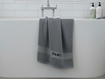 Handduk med Brodyr - Egen Text (60x40 cm)