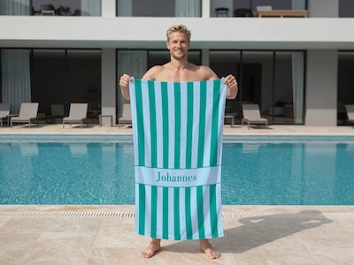 Pyyhe Omalla Tekstillä - Raidallinen Malli