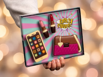 Chokoladeæske håndtaske, makeup & smartphone