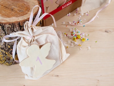 Adventskalender zum Basteln: Schmuck