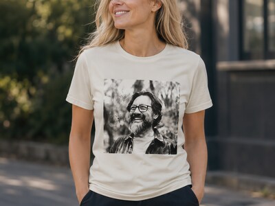 Premium T-shirt med foto - AI-tryk