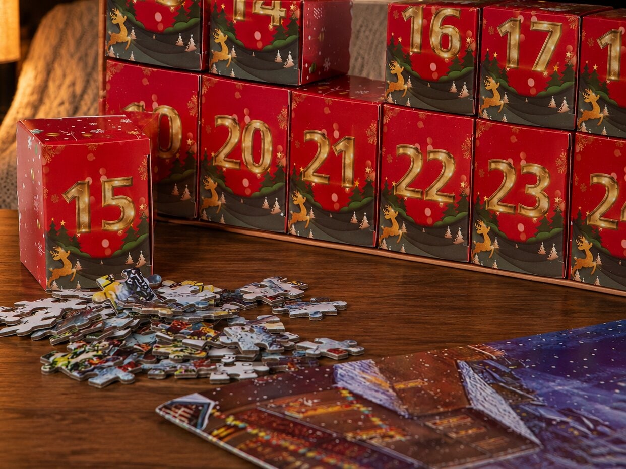 Premium pusselkalender jullandskap 1008 bitar 