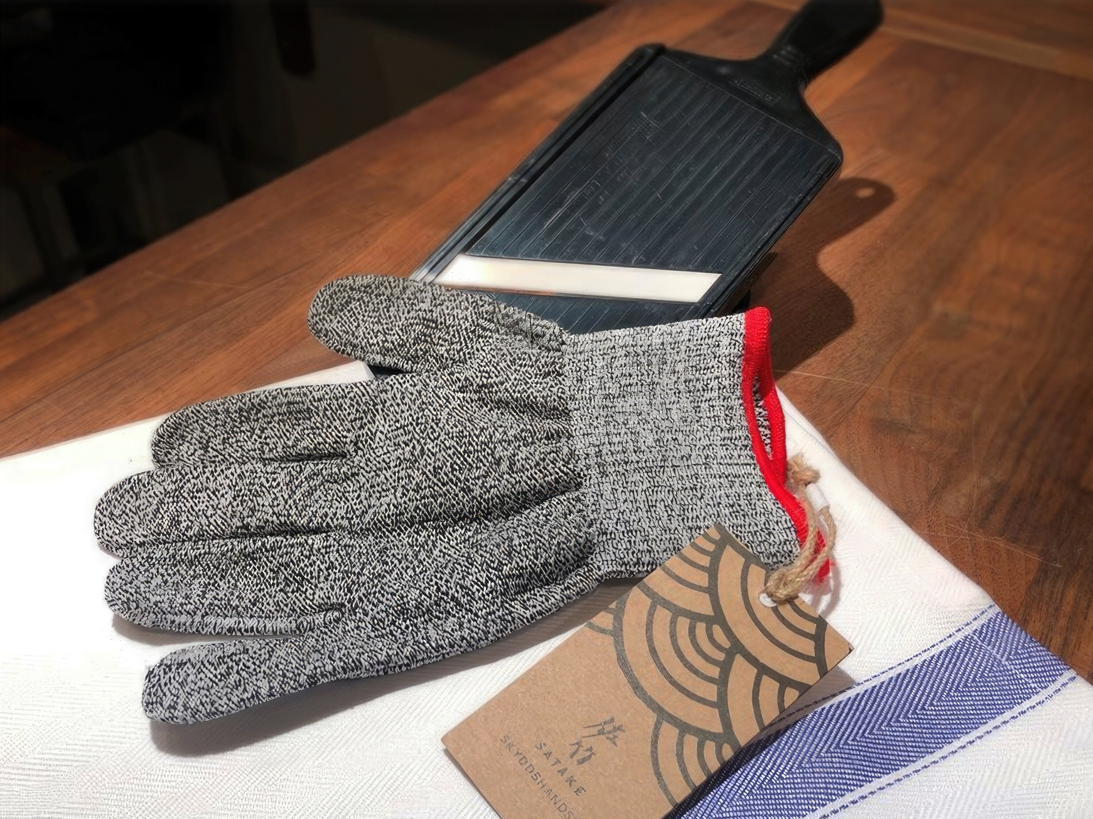 Turvallinen keittiöhanska