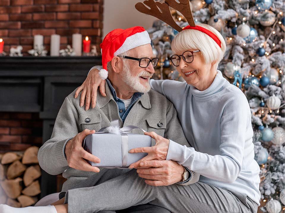 Köp 🎁 Julklapp till farmor och farfar ️ Online på Coolstuff (2023)🪐